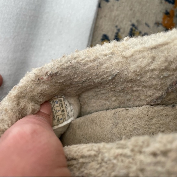 SOREL Women’s Nakiska Brown Suede Fur Lined House slippers size: 9 - Picture 4 of 11